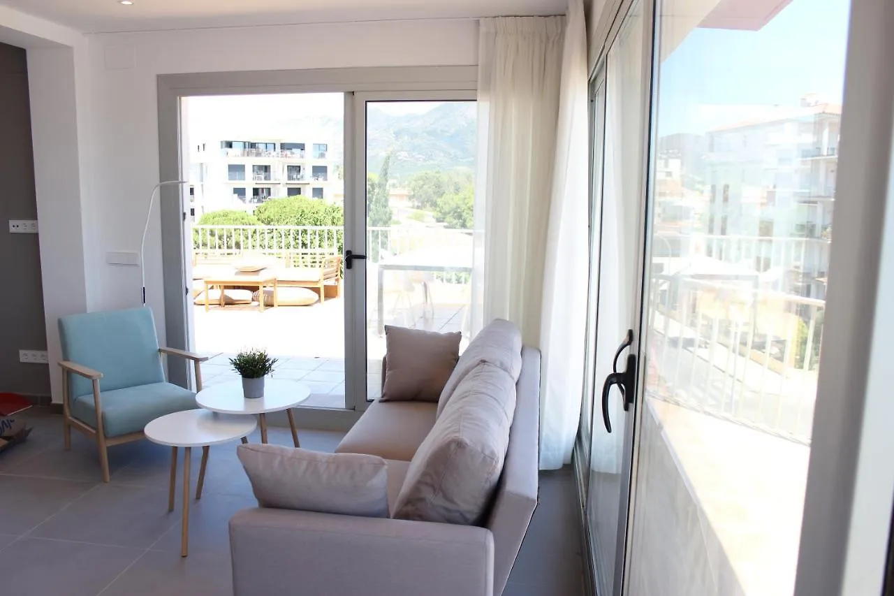 Appartement Beautiful Loft, Huge Sunny Terrace, View Over The Beach And Sea à Roses