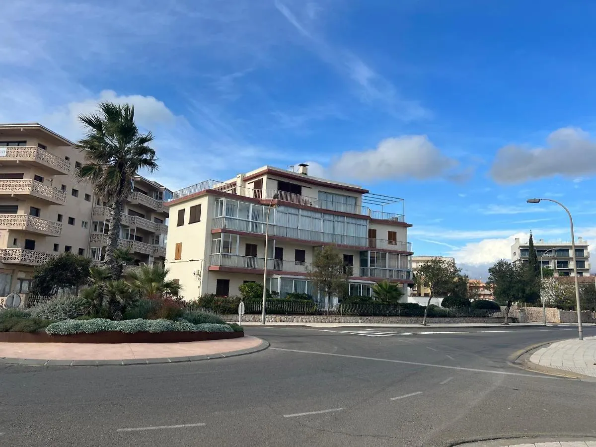 Beautiful Loft, Huge Sunny Terrace, View Over The Beach And Sea Roses Apartment